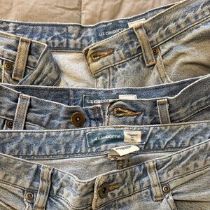 Liz Claiborne women’s Denim Jeans in Light Blue